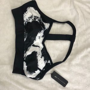Industry sports bra large